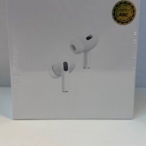 Apple AirPods Pro with MagSafe Charging Case